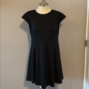 Gap peekaboo back dress